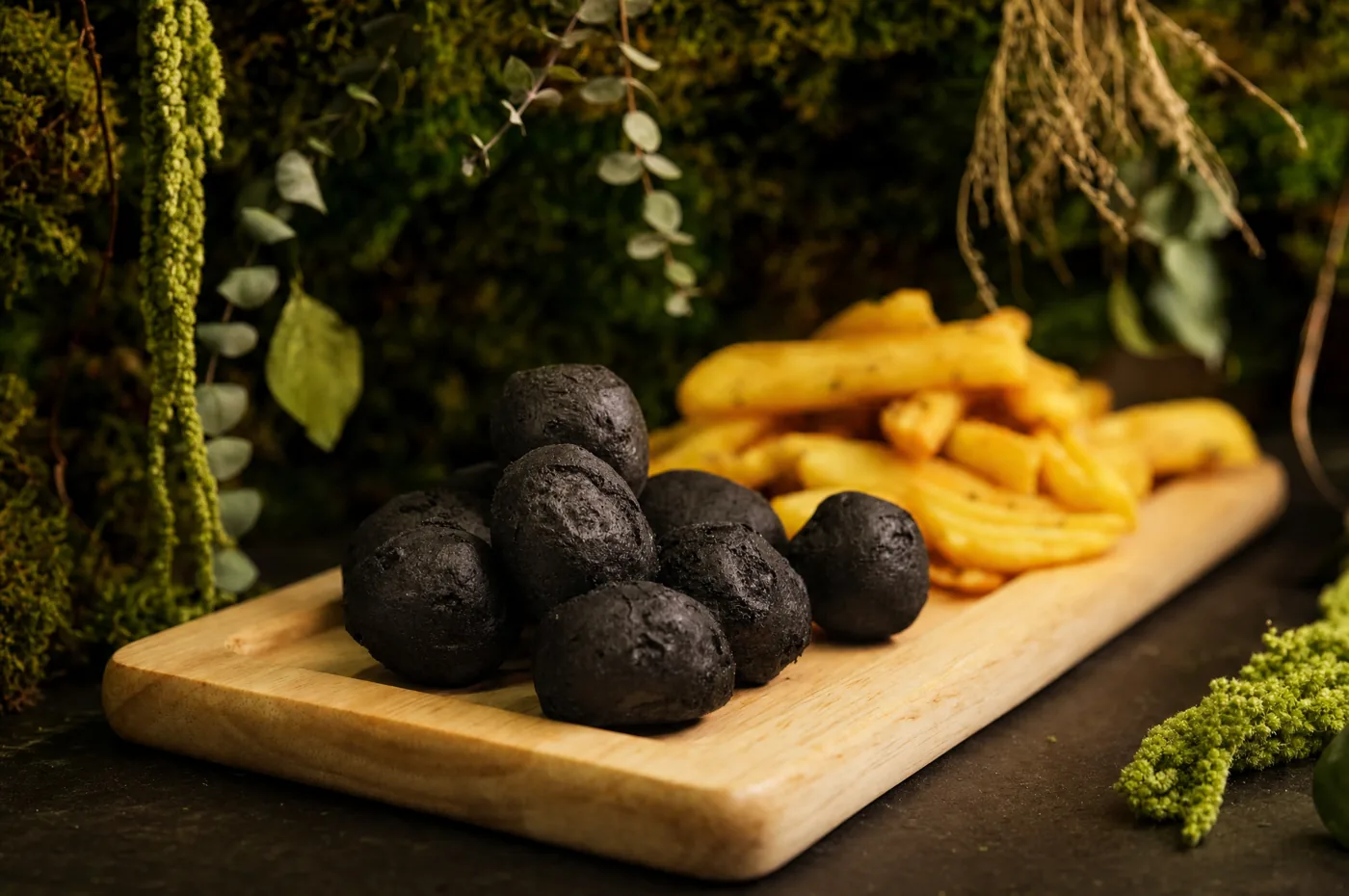 Black cheddar nuggets